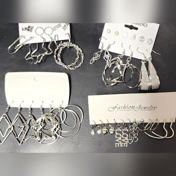 EARRINGS 24 PAIR - Picture 1 of 5